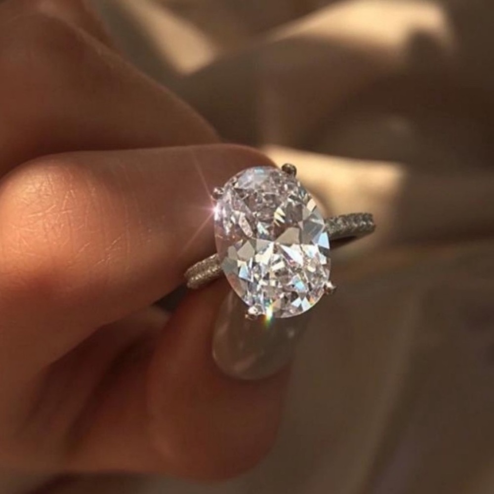 NEW💍5 CT OVAL CUT DIAMOND 925 SILVER RING, CUTE RING, SHINY RING. - Picture 4 of 6